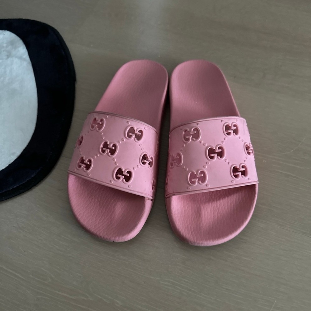 Gucci Pink Slide Sandals